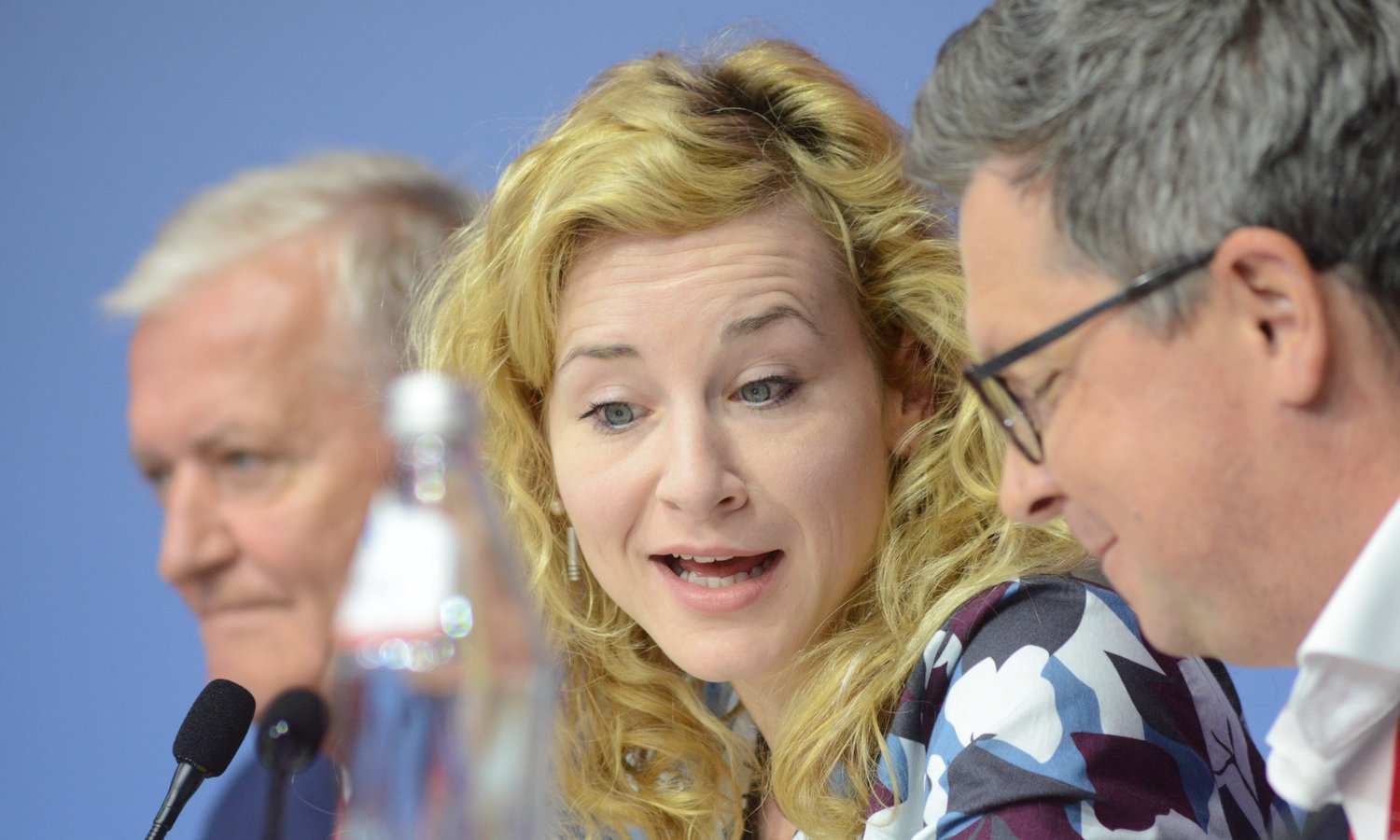 Grüne Studenten fordern Holzleitner-Rücktritt — Unzensuriert.at