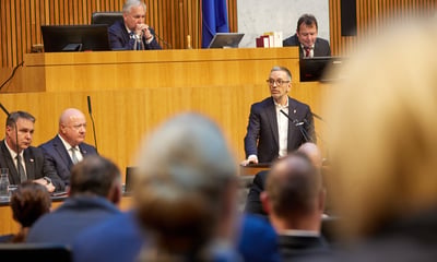 Kickl fordert Antworten – dann folgt Misstrauensantrag gegen die Regierung — Parlamentsdirektion/ Thomas Topf