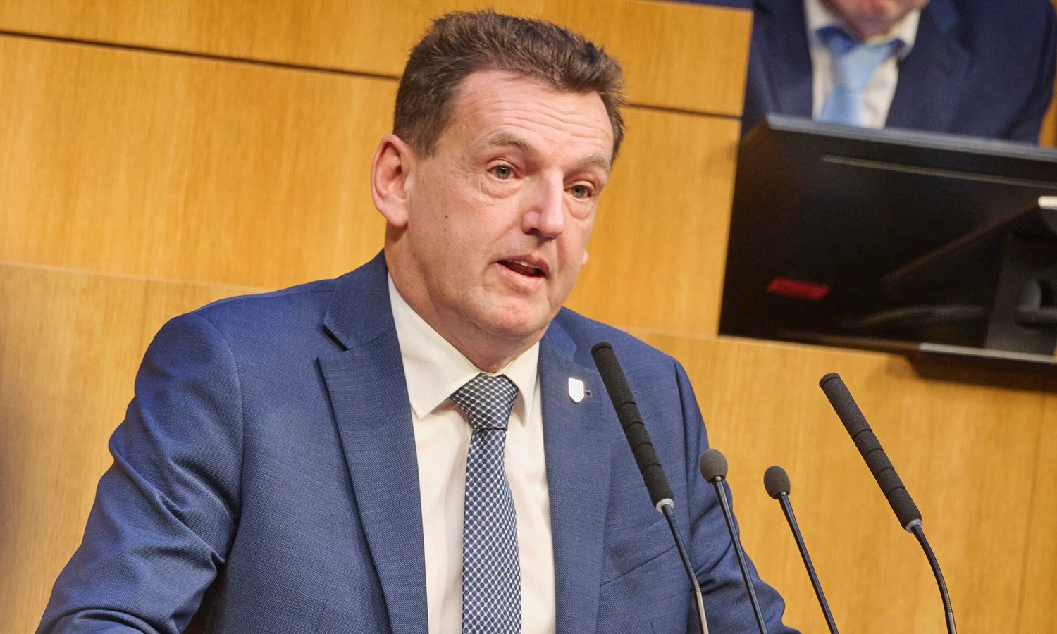 Noch mehr Bürokratie und Kosten für Betriebe — Parlamentsdirektion/​Johannes Zinner