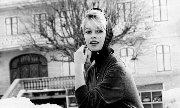 Brigitte Bardot (hier im Februar 1958) ist tot, doch vor allem ihr politisches Engagement ist den Systemmedien noch immer ein Dorn im Auge.