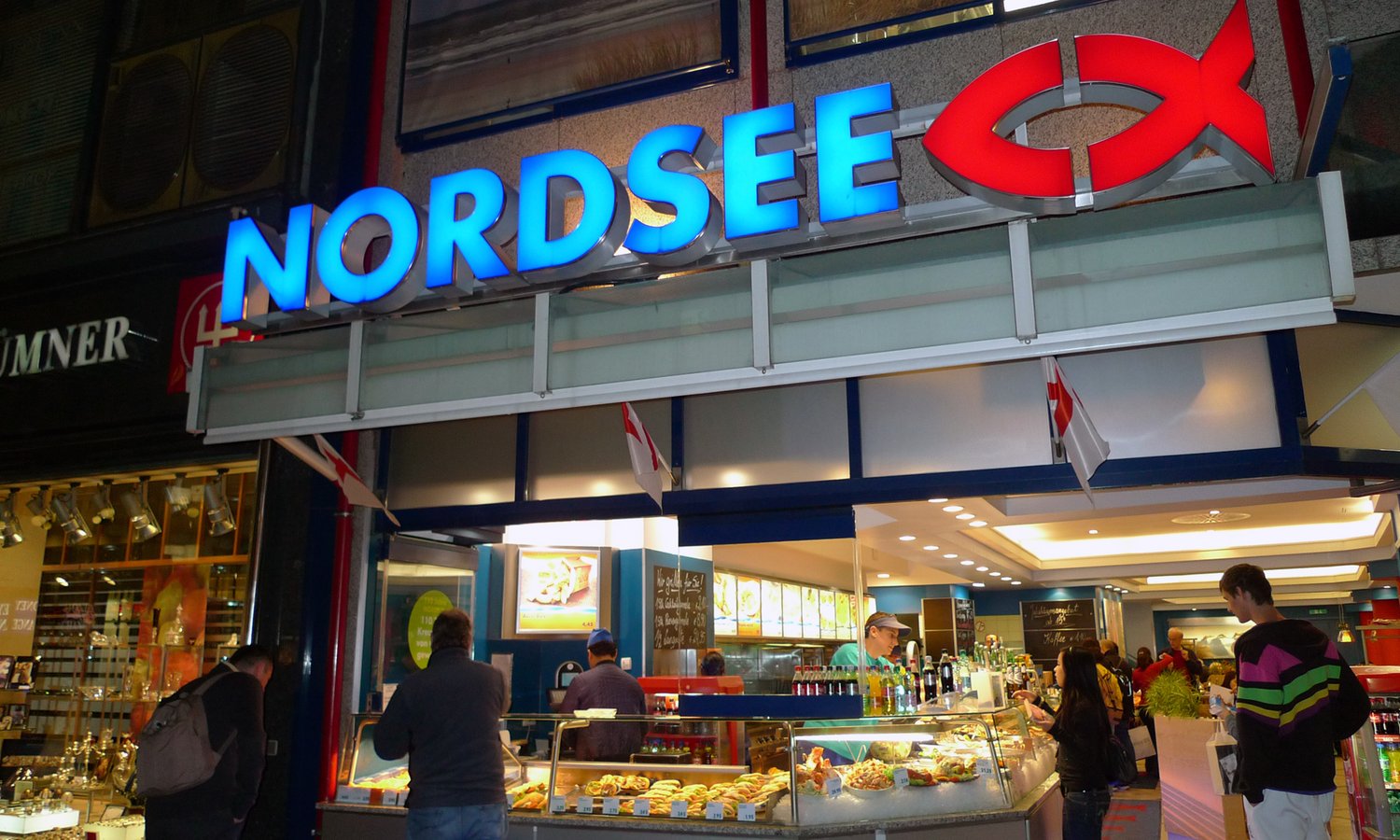 Fisch-Kette Nordsee wirbt mit Ramadan-Menüs — R Arno / wikimediacommons.org (CC BY-SA 2.0)