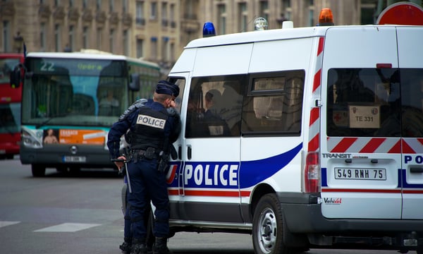 Die Terrorgefahr in Paris bleibt hoch, die geplante Moslem-Großveranstaltung bereitet der Polizei deshalb große Sorgen.