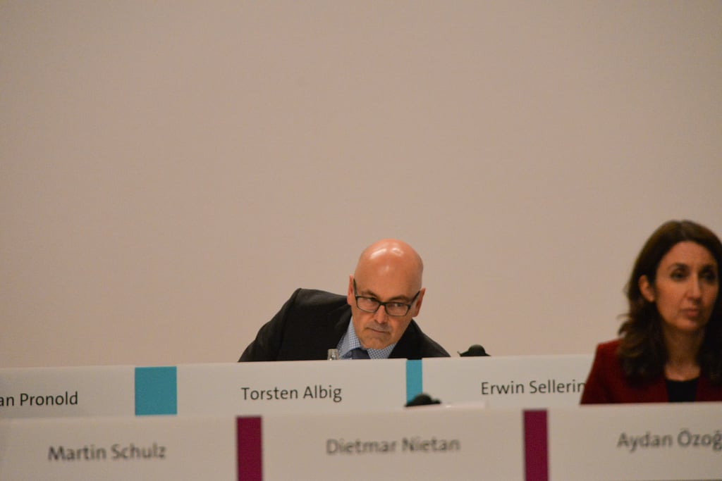 Als ehemaliger Ministerpräsident fordert mit Torsten Albig ein prominenter Sozialdemokrat einen Kurswechsel im Umgang mit der AfD.