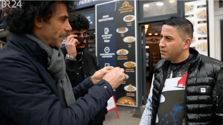 „Ich bringe sie um“: Scharia-Schock in ARD-Sendung, offene Gewaltfantasien mitten in Berlin — YouTube/BR24 and NDR Doku/KLAR