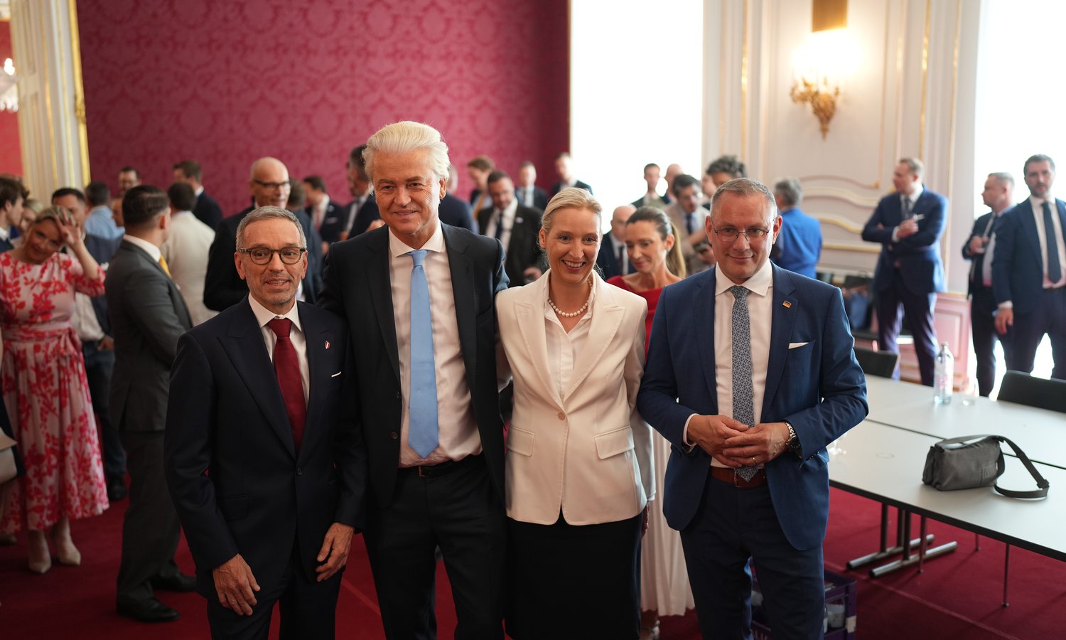 Kickl sagt den Systemwechsel voraus — Alois Endl