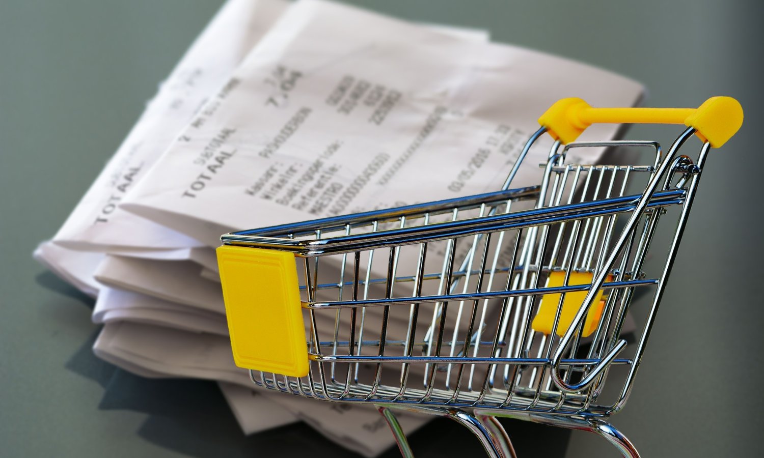 3,7 Prozent Inflation dank Flugtickets und Sprit  — Alexa_Fotos / pixabay.com