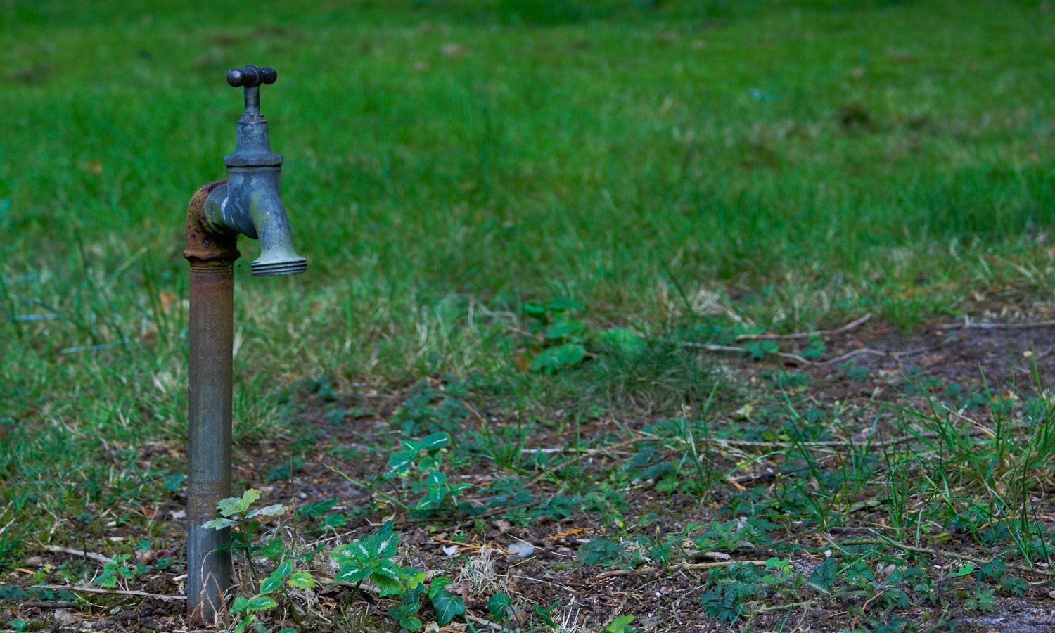2030 könnte sogar das Wasser knapp werden — niekverlaan / pixabay.com