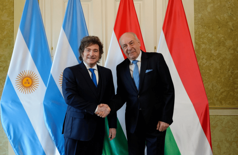 Javier Milei und Tamás Sulyok