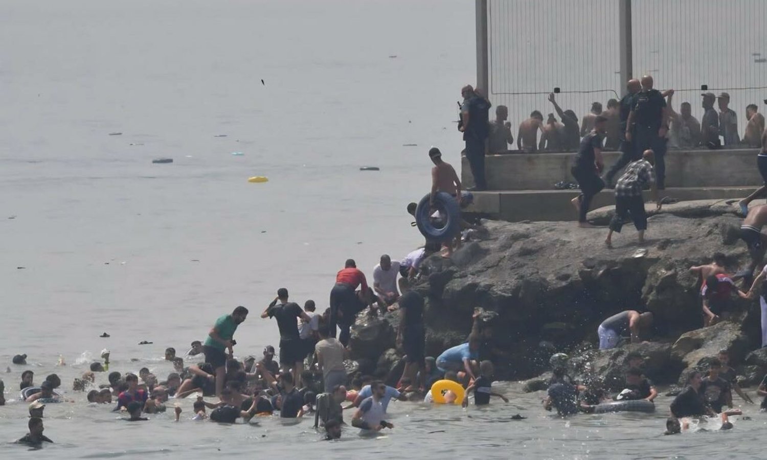 Migratenansturm — Screenshot / Facebook