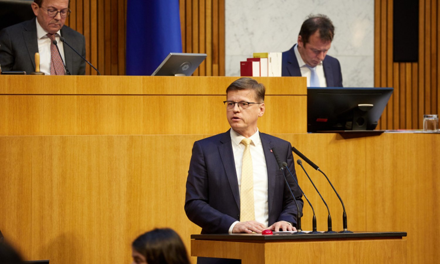 Dengler: Warum sind Neos überhaupt in Regierung? — Parlamentsdirektion / Thomas Topf