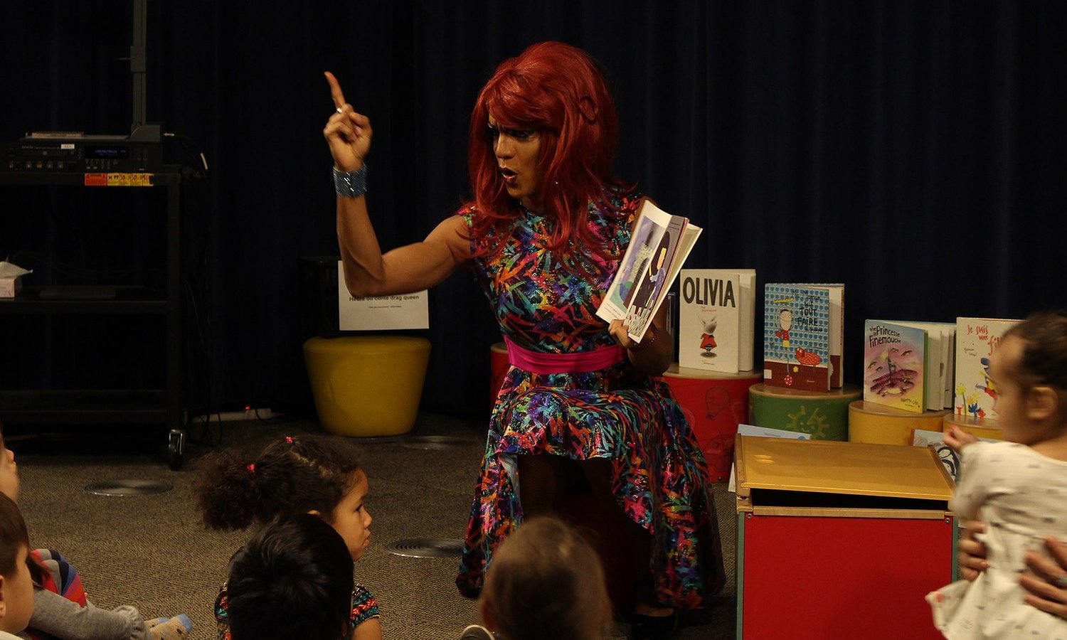 Dragqueen-Lesung vor Kindern findet statt! — Jennifer Ricard CC BY-SA 4.0