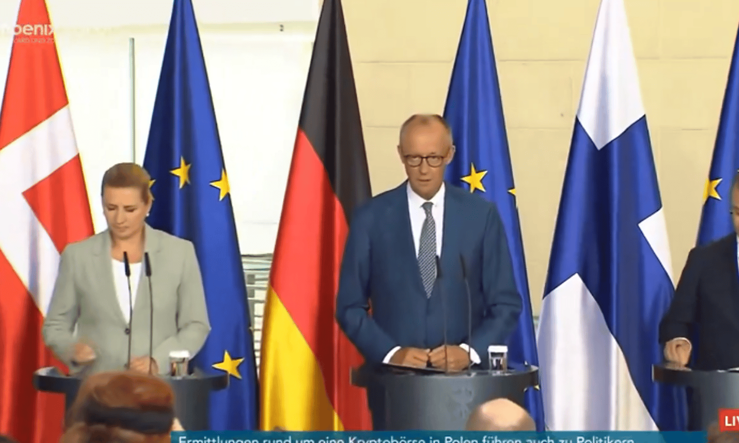 Merz vergisst Namen von Kanzler Stocker — Screenshot Phoenix