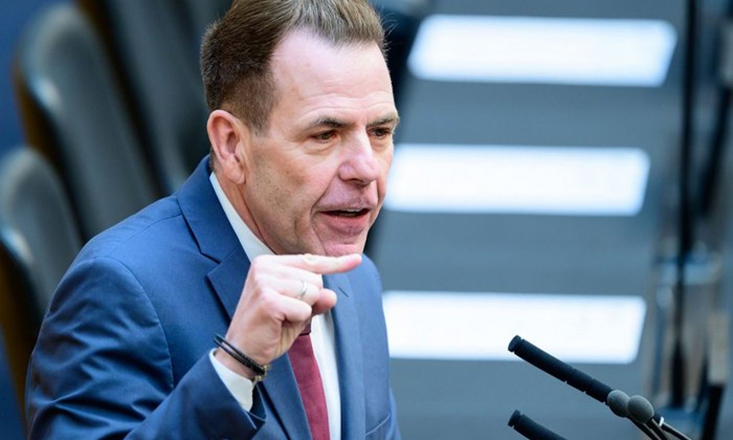Island sagt Nein: Rückschlag für EU-Zentralismus — FPÖ