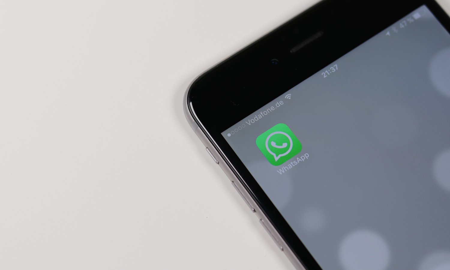 Social-Media-Verbot für Unter-15-Jährige gekippt — Digitalpfade / pixabay.com