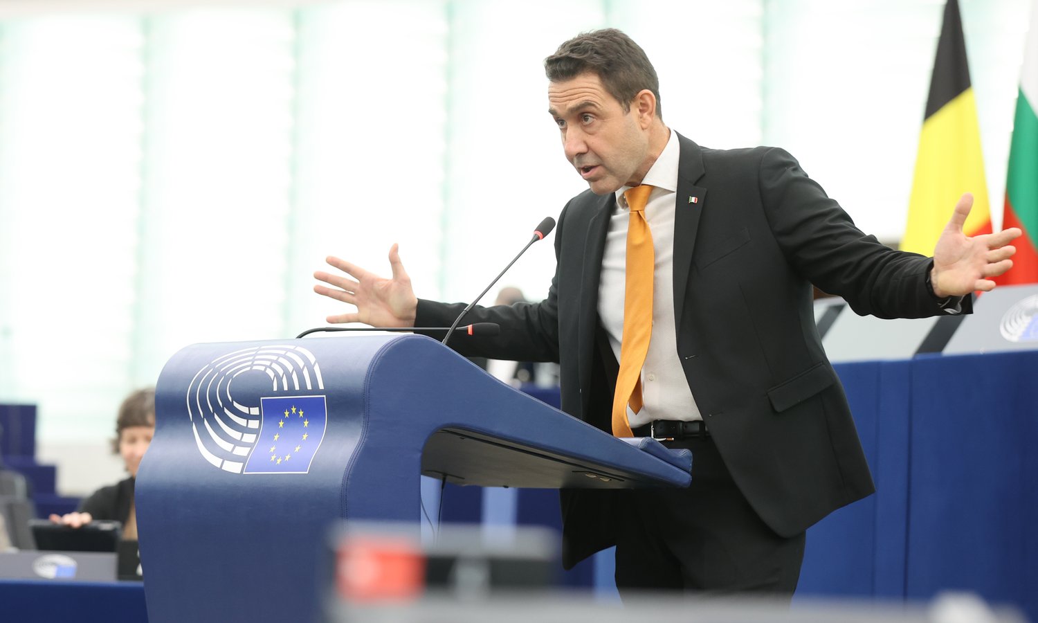 Neue Partei stärkt das rechte Lager — European Union
