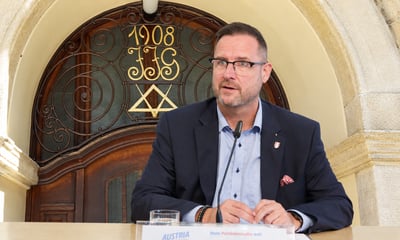 Causa Ruck: Hafenecker fragt nach Freimaurerlogen – viele Minister schweigen — Andreas Ruttinger / FPÖ / pixabay.com (mit KI bearbeitet)