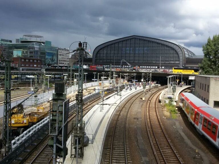 BRD: Sexuelle Gewalt an Bahnhöfen ist importiert — Bild: privat / zVg