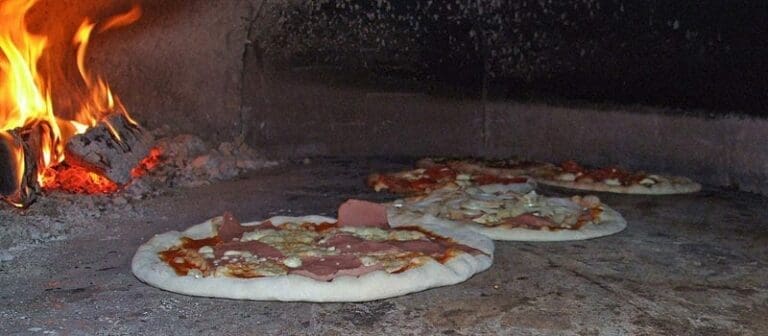 Hanf-Welle: In Südafrika gibt's Cannabis-Pizza — Bild: Claus Ableiter / Wikimedia (CC-BY-SA-3.0)