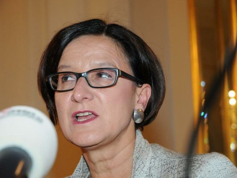 Nach zwei Jahren: Mikl-Leitner angezählt? — Bild: Unzensuriert.at