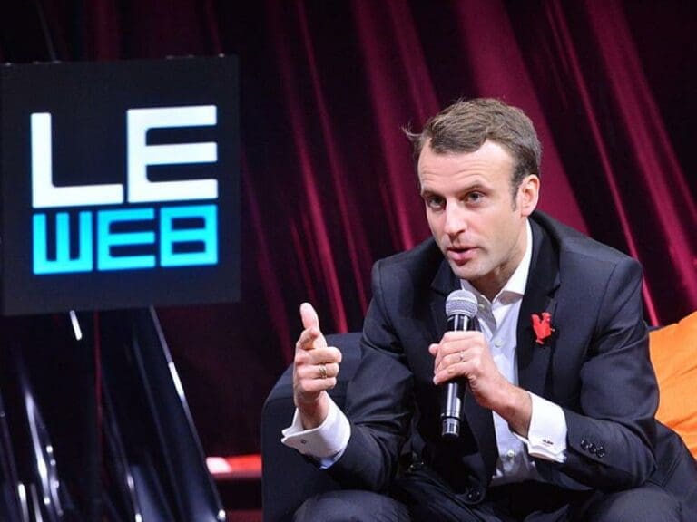 Frankreich: Begriff “Rasse” wurde aus Verfassung gestrichen — Bild: OFFICIAL LEWEB PHOTOS / Wikimedia  (CC-BY-2.0)
