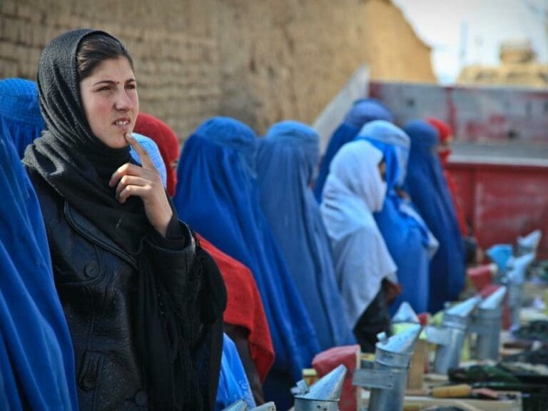 Kein Steuergeld mehr für "Frauensolidarität" — Bild: ArmyAmber / pixabay.com