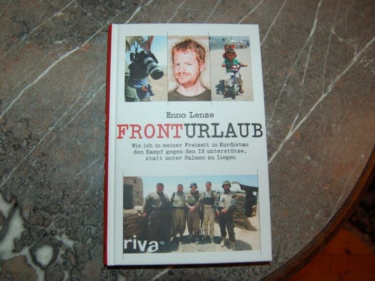 Buchrezension: "Fronturlaub" beim IS — Bild: unzensuriert.at