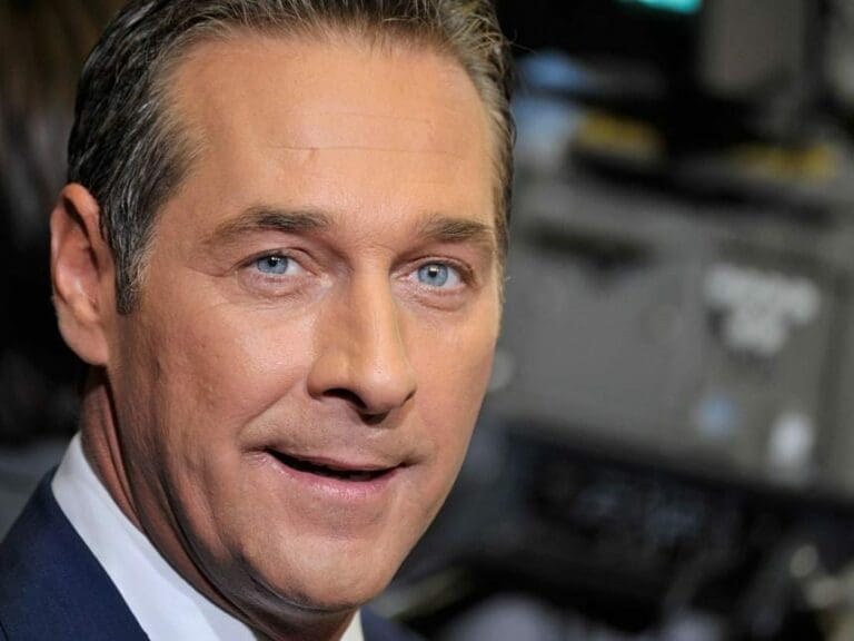 Im Interview: Autor von HC-Biographie — Bild: Gregor Tatschl / Wikimedia CC BY-SA 2.0