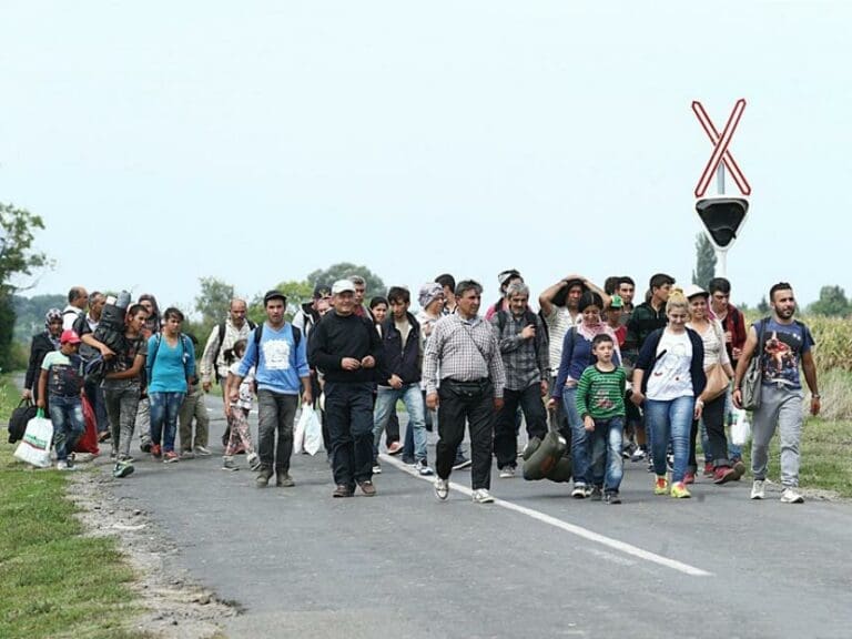 Kein Geld: Flüchtlinge verweigern Kroatien — Bild: Gémes Sándor/SzomSzed / Wikimedia (CC BY-SA 3.0)