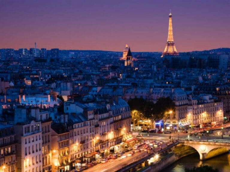 Paris: Moslem sticht wahllos Leute nieder — Bild: wikimedia commons / (CC BY-SA 4.0)