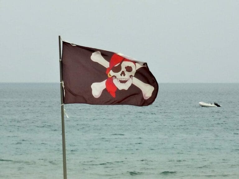 "Gerettete" kapern Schiff, sind bereits in Italien — Bild: meineresterampe / pixabay.com (CCO)