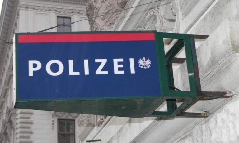 Von 218 Vergewaltigern sind 85 Ausländer — Bild: Unzensuriert.at