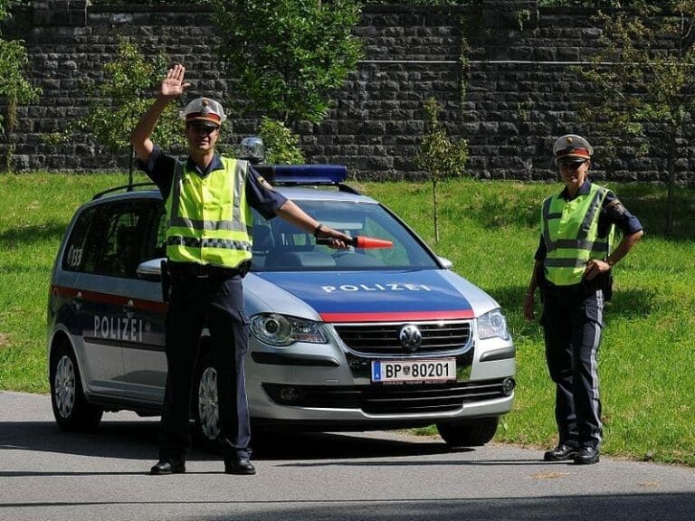 Bosnian Caught 45 Times Without Driving Licence — Bild: böhringer / wikimedia.org (CC-BY-SA-3.0)