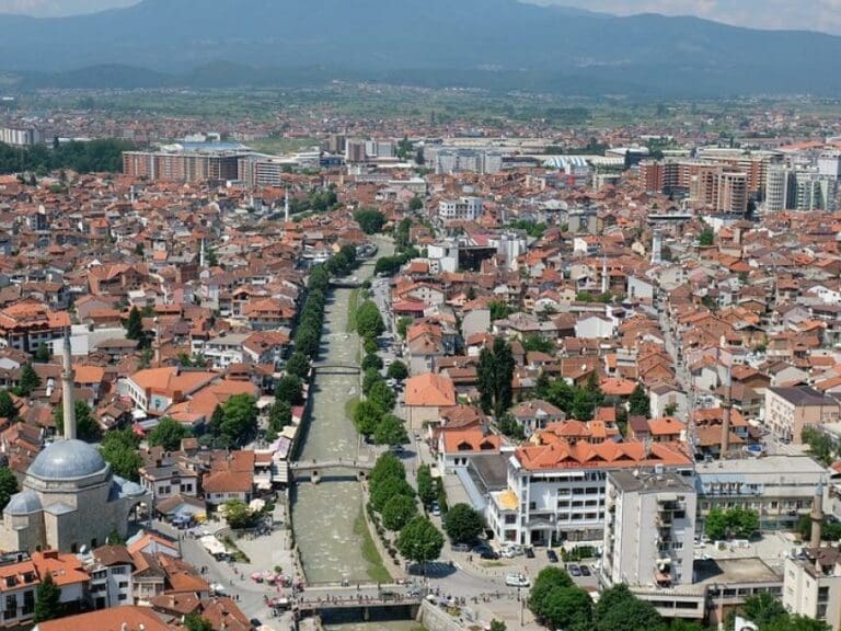 Kosovo: Parents Sending Kids To Terror Camps — Bild: mesuttoker / pixabay.com
