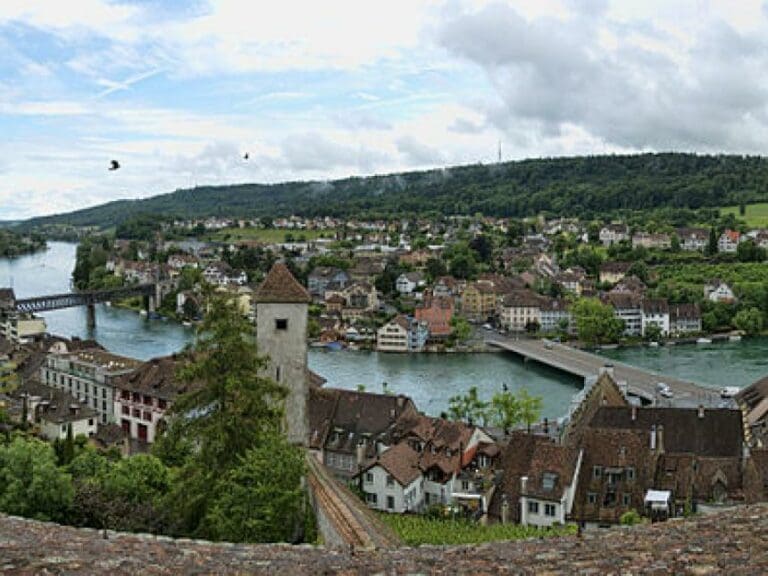 Swiss Muslim Fined For Shouting "Allahu Akbar" — Bild: chensiyuan / wikimedia.org (CC-BY-SA-4.0,3.0,2.5,2.0,1.0)