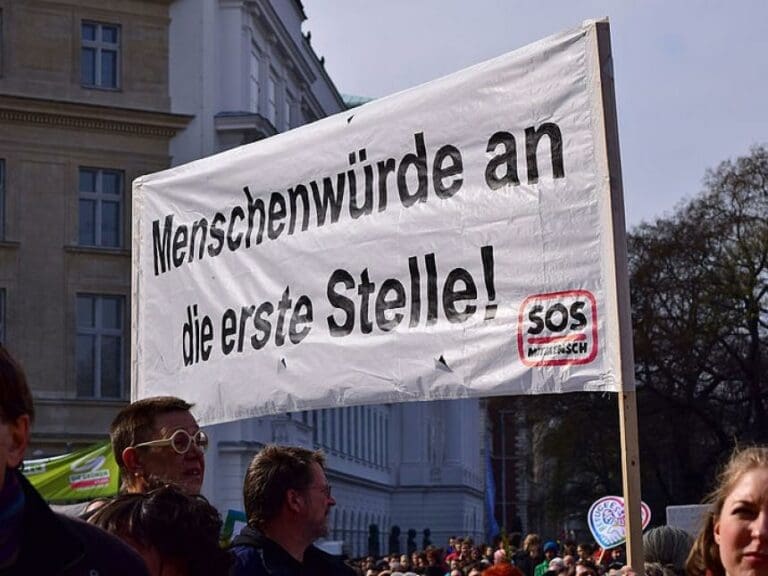 "SOS Mitmensch" spricht sich für Schächtung aus — Bild: Haeferl / wikimedia.org (CC-BY-SA-3.0)