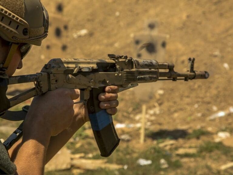 Selbst abgeschobene Terroristen wieder da — Bild: Military_Material / pixabac.com