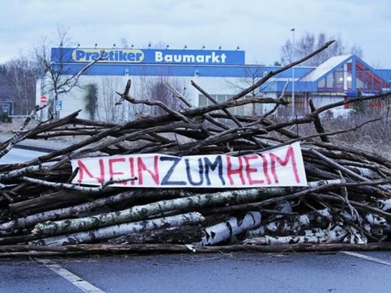 Bürgerwiderstand gegen Asylheime wächst — Bild: Facebook / Bürgerinitiative Heimat & Zukunft