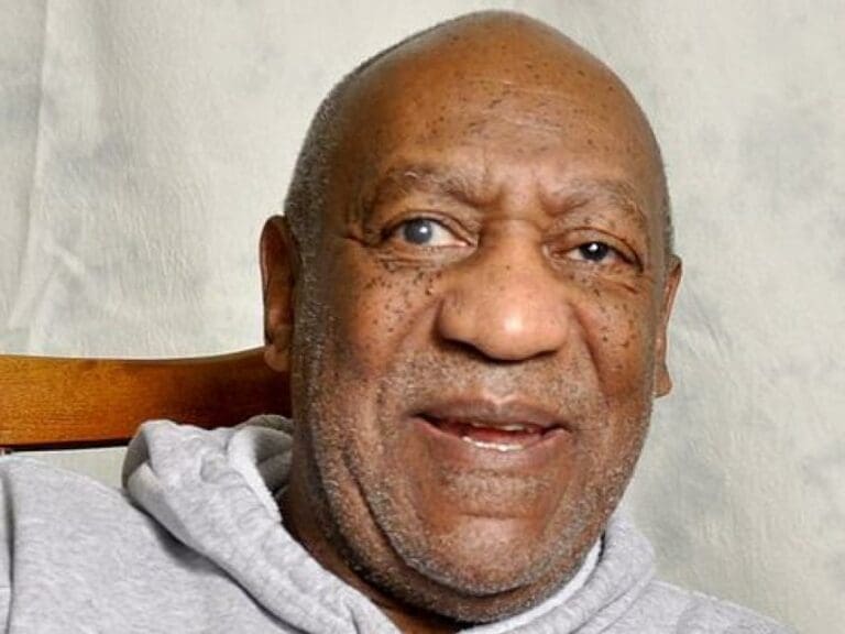 Bill Cosby wird wegen Missbrauchs angeklagt — Bild: The World Affairs Council of Philadelphia / Wikimedia (CC BY 2.0)