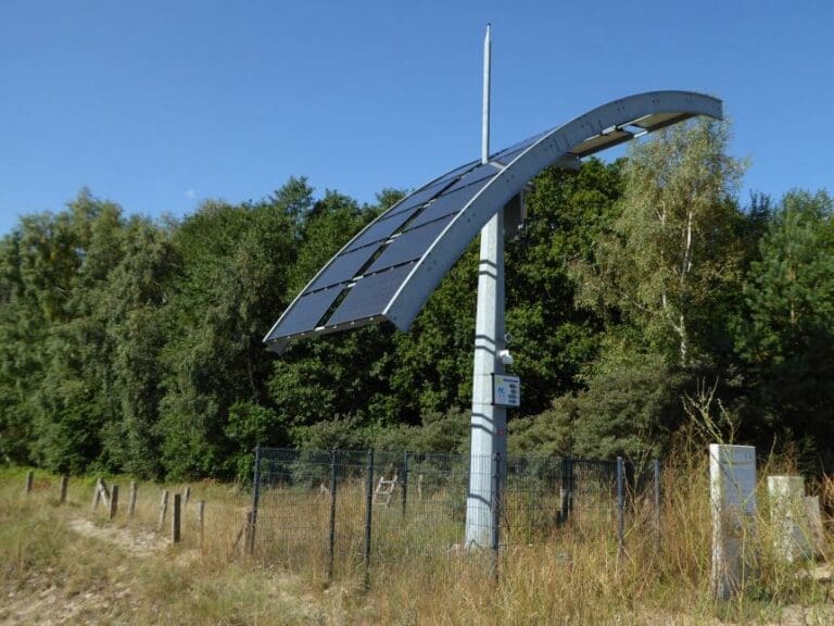 FPÖ-Solaranlagen-Initiative beschlossen — Bild: Molgreen / Wikimedia (CC-BY-SA-4.0