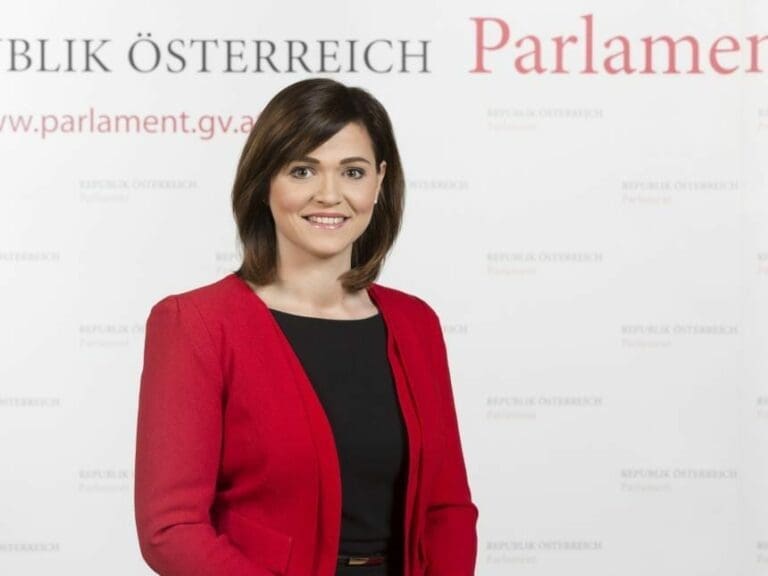 "Jetzt"-Abgeordnete war nicht abstimmen — Bild: SPÖ Presse und Kommunikation / Wikimedia (CC-BY-SA-2.0)