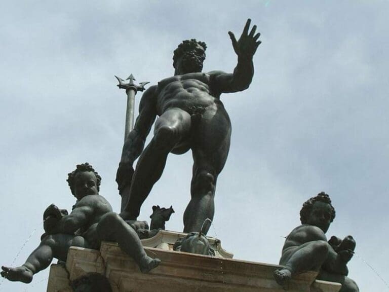 Facebook und Islam gegen nackte Statuen — Bild: User:Ilario - User:Cassinam / Wikimedia (CC BY-SA 3.0)