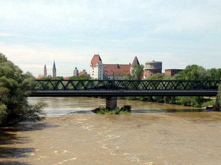 Asylheim Ingolstadt: Fast 1.000 Straftaten im Jahr — Bild: Brian clontarf / Wikimedia (CC-BY-SA-3.0)