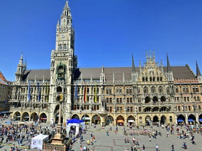 Sexattentate durch Migranten vertuscht — Bild: Guido Radig / Wikimedia (CC BY 3.0)