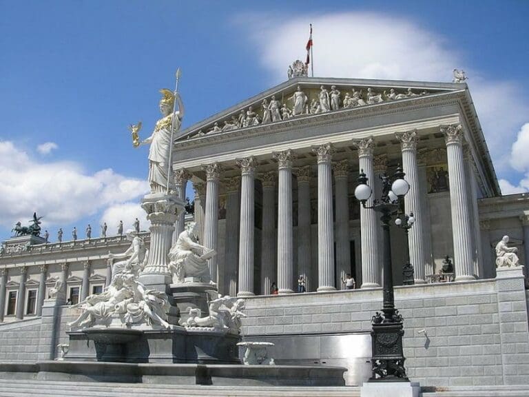 Der Missbrauch staatlicher Institutionen — parlament.gv.at