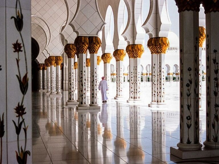 Wiens geheimnisvolle Geschäfte mit Abu Dhabi — Bild: D7031tg / Wikimedia (CC BY-SA 3.0)