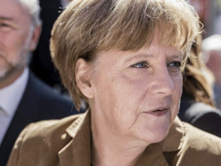Merkel im ARD-Sommerinterview: Auch weiterhin keine Aysl-Obergrenze — Bild: CC BY-SA 4.0