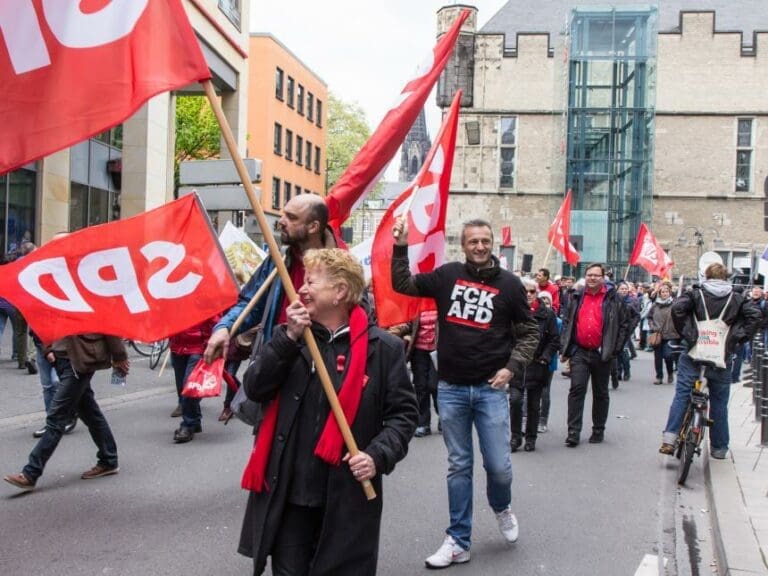 AfD-Bundesparteitag: Linke planen Krawalle — Bild: Elke Wetzig / Wikimedia (CC BY-SA 4.0)
