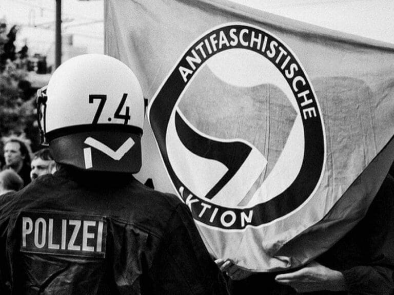 Leipzig: Antifa für Moschee-Verbot — Z.V.g.