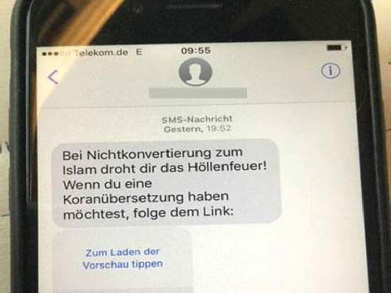 "Lies!"-Verbot: Salafisten drohen via SMS — Bild: Quelle: Verbraucherzentrale Bremen