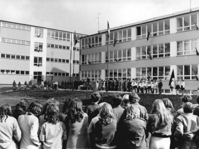 Linke Polit-Werbung an Wiener Schulen eskaliert — Bild: Bundesarchiv Bild 183-L0901-0021 / wikipedia.org (CC BY-SA 3.0 de)